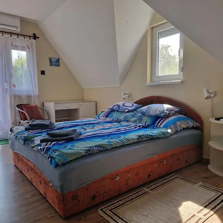 Apartament In 20073 Balatonszarszo